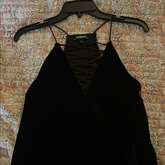 Elegant Black Velvet Women's Top - Picture 4 of 4